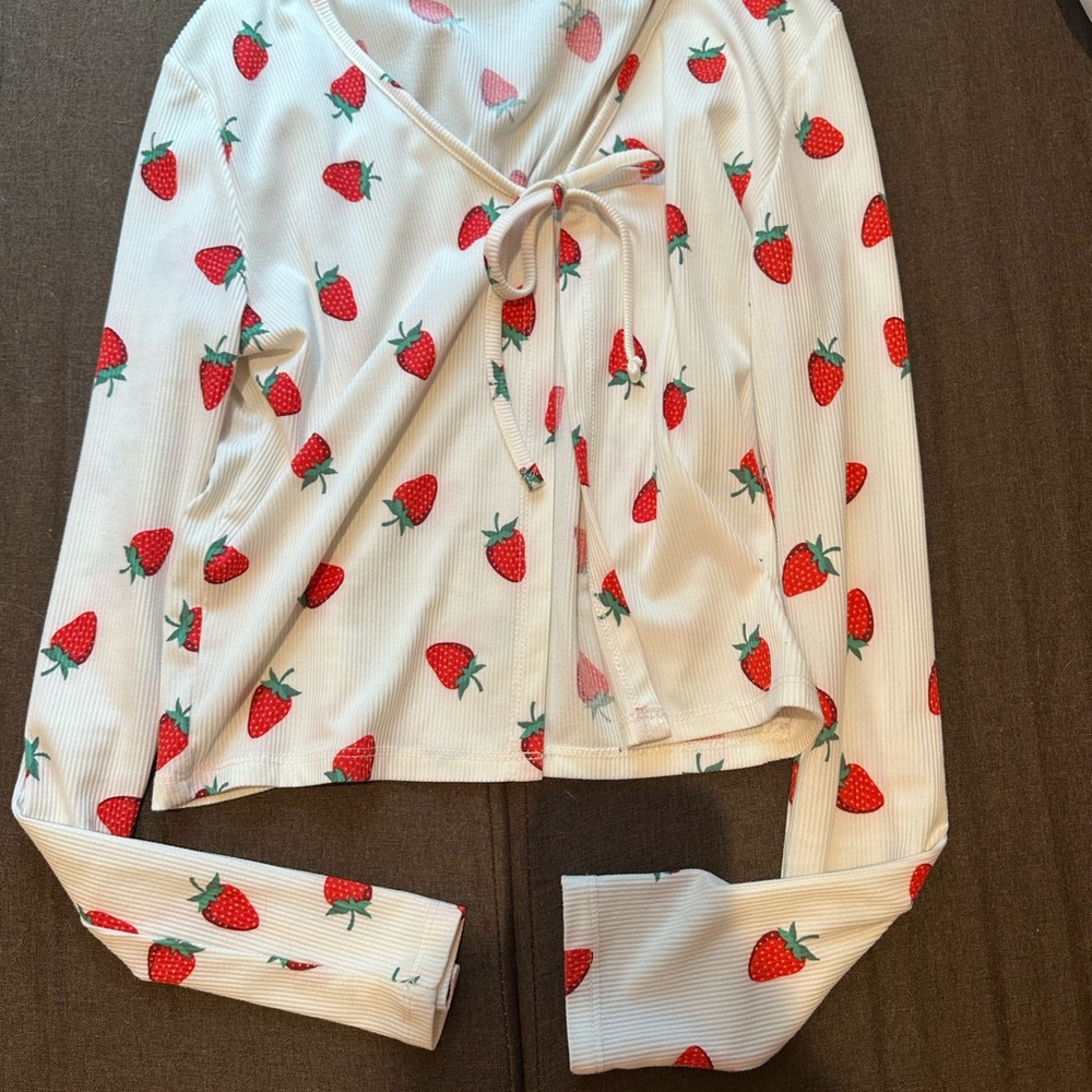 Strawberry Print tie top - White and Red